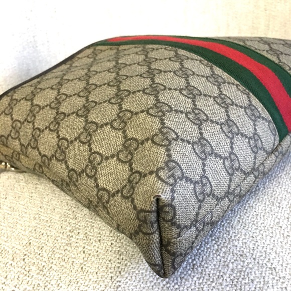 Authentic Gucci unisex messenger bag coated canvas - Picture 13 of 16